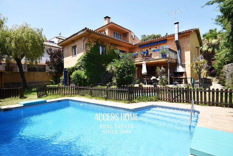 Chalet Independiente en venta Cabrils, Barcelona. Ref: 2872. Access Home 