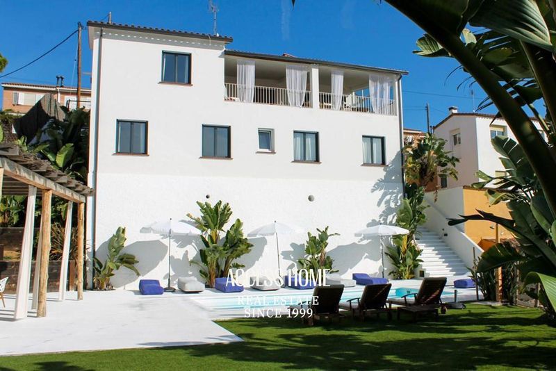 Chalet Independiente en alquiler Sant Andreu de Llavaneres, Barcelona. Ref: 3865. Access Home 