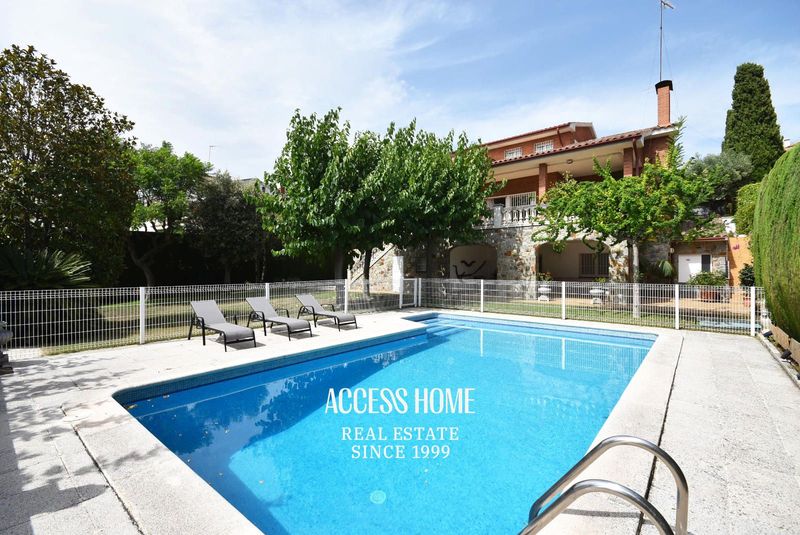 Chalet Independiente en venta Vilassar De Dalt, Barcelona. Ref: 3901. Access Home 