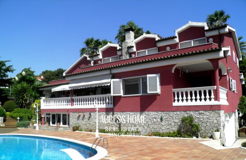 Chalet Independiente en venta Alella, Barcelona. Ref: 4146. Access Home 