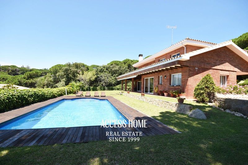 Chalet Independiente en venta Sant Vicenç de Montalt, Barcelona. Ref: 4414. Access Home 