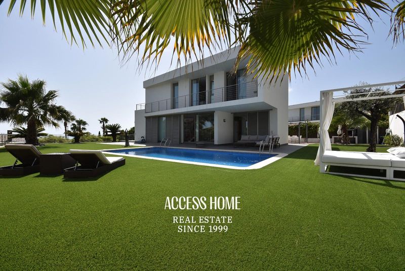 Chalet Independiente en venta Arenys De Mar, Barcelona. Ref: 4430. Access Home 