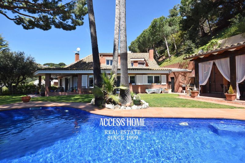 Chalet Independiente en venta Sant Vicenç de Montalt, Barcelona. Ref: 4464. Access Home 
