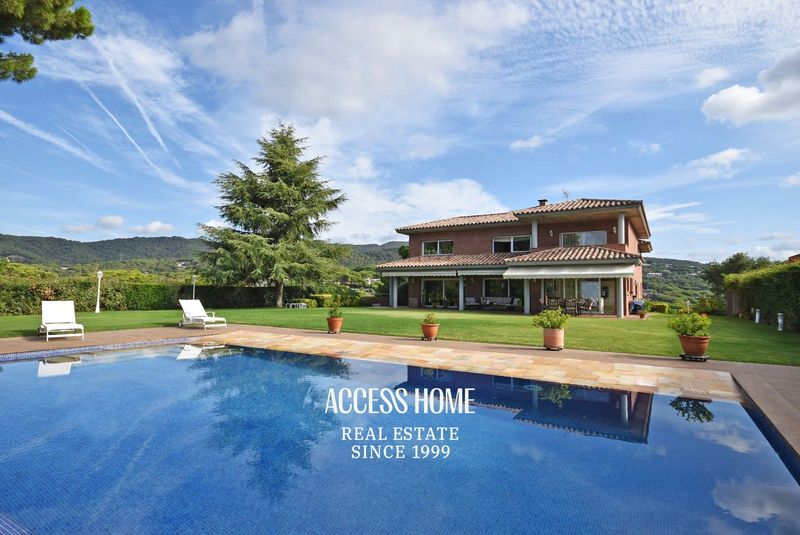 Chalet Independiente en venta Sant Andreu de Llavaneres, Barcelona. Ref: 4467. Access Home 