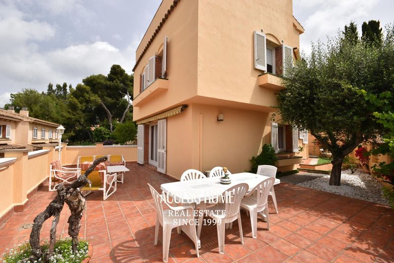 Casa en venta Tiana, Barcelona. Ref: 4537. Access Home 