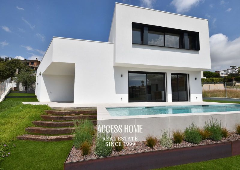 Chalet Independiente en venta Teià, Barcelona. Ref: 4590. Access Home 