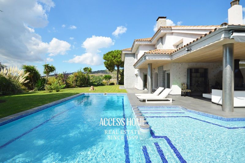 Chalet Independiente en venta Alella, Barcelona. Ref: 4591. Access Home 