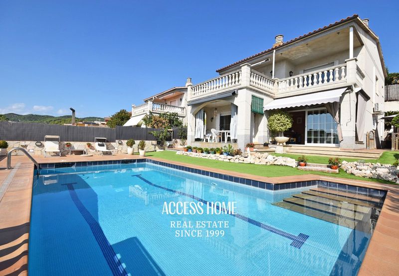 Chalet Independiente en venta Canet De Mar, Barcelona. Ref: 4612. Access Home 