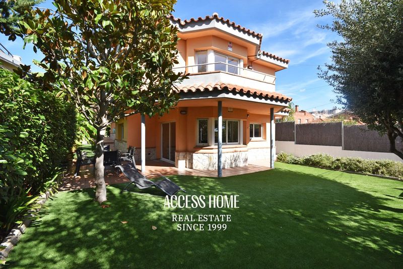 Chalet Independiente en venta El Masnou, Barcelona. Ref: 4715. Access Home 