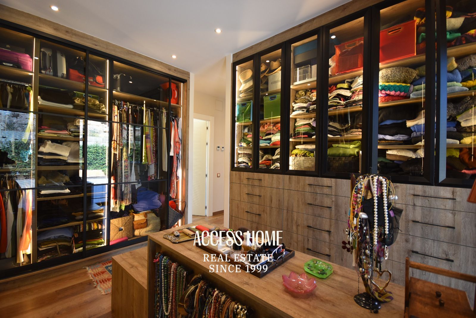 Exclusividad, diseño y Mediterráneo: una vivienda excepcional en centro de Sant Vicenç de Montalt - Foto 40