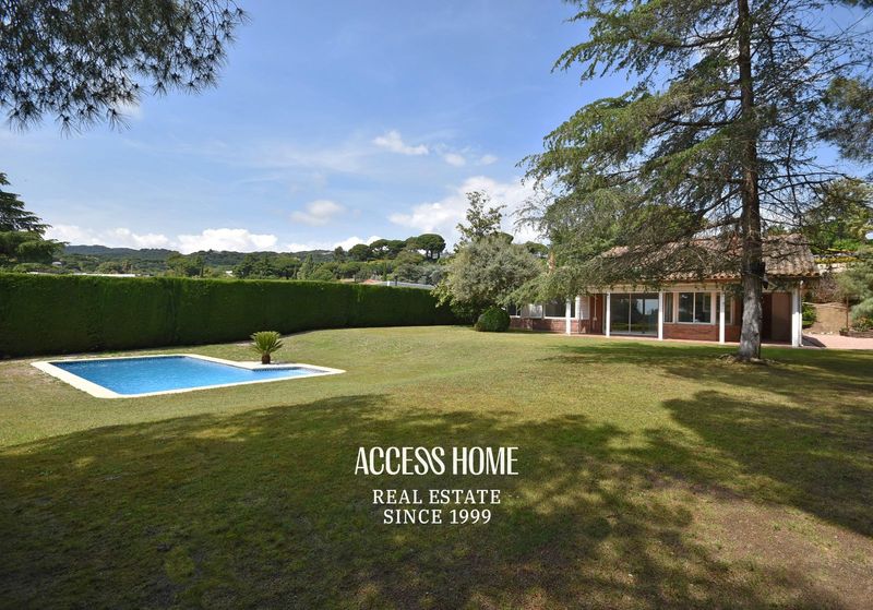 Chalet Independiente en venta Sant Vicenç de Montalt, Barcelona. Ref: 4937. Access Home 