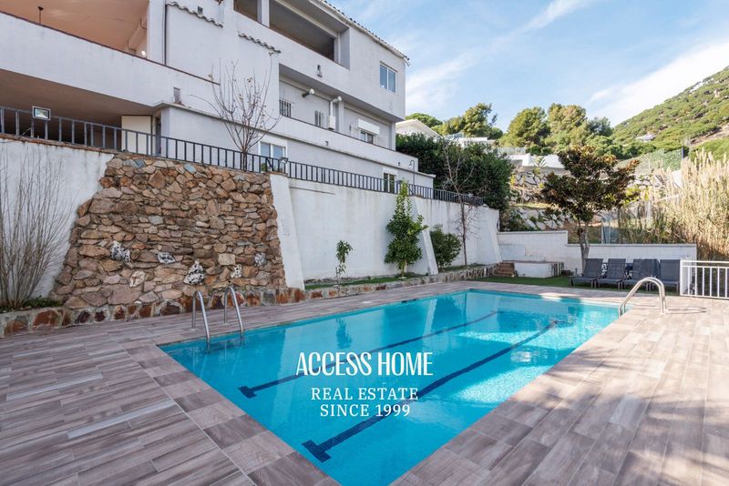 Chalet Independiente en venta Cabrils, Barcelona. Ref: 4979. Access Home 