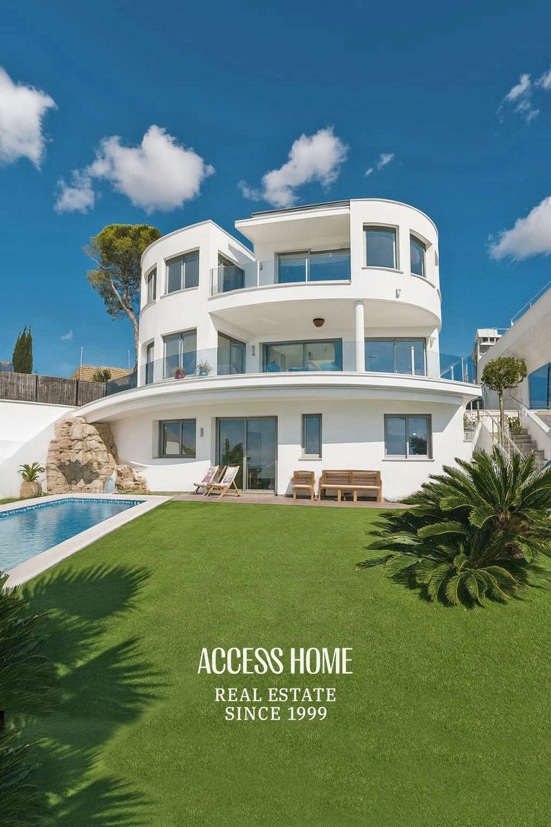 Chalet Independiente en venta Vilassar De Dalt, Barcelona. Ref: 4987. Access Home 