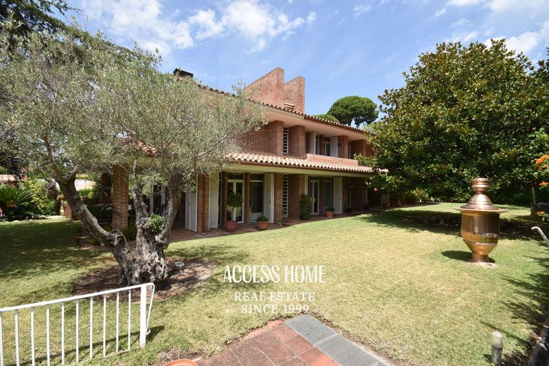Chalet Independiente en venta Sant Vicenç de Montalt, Barcelona. Ref: 5000. Access Home 