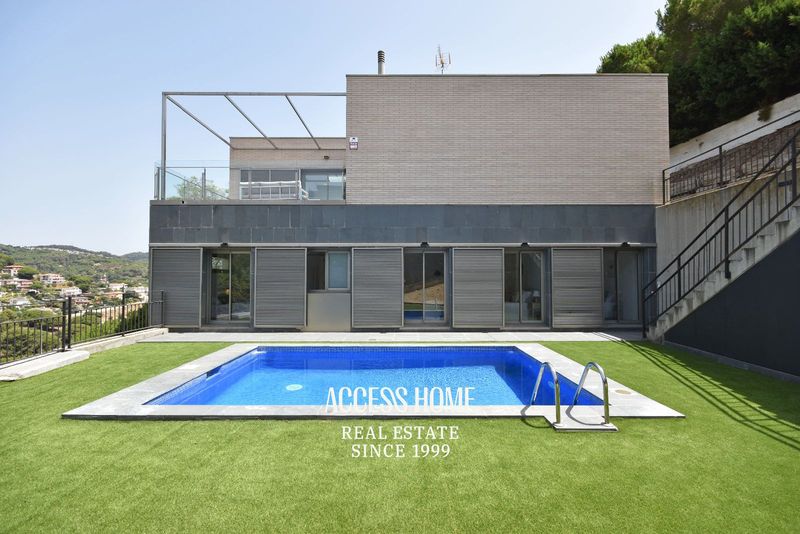Chalet Independiente en venta Alella, Barcelona. Ref: 5005. Access Home 