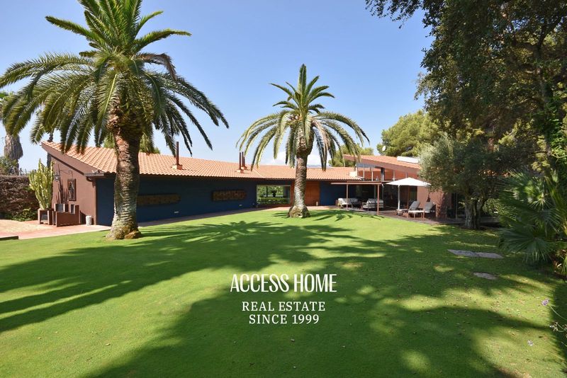 Chalet Independiente en venta Sant Vicenç de Montalt, Barcelona. Ref: 5015. Access Home 