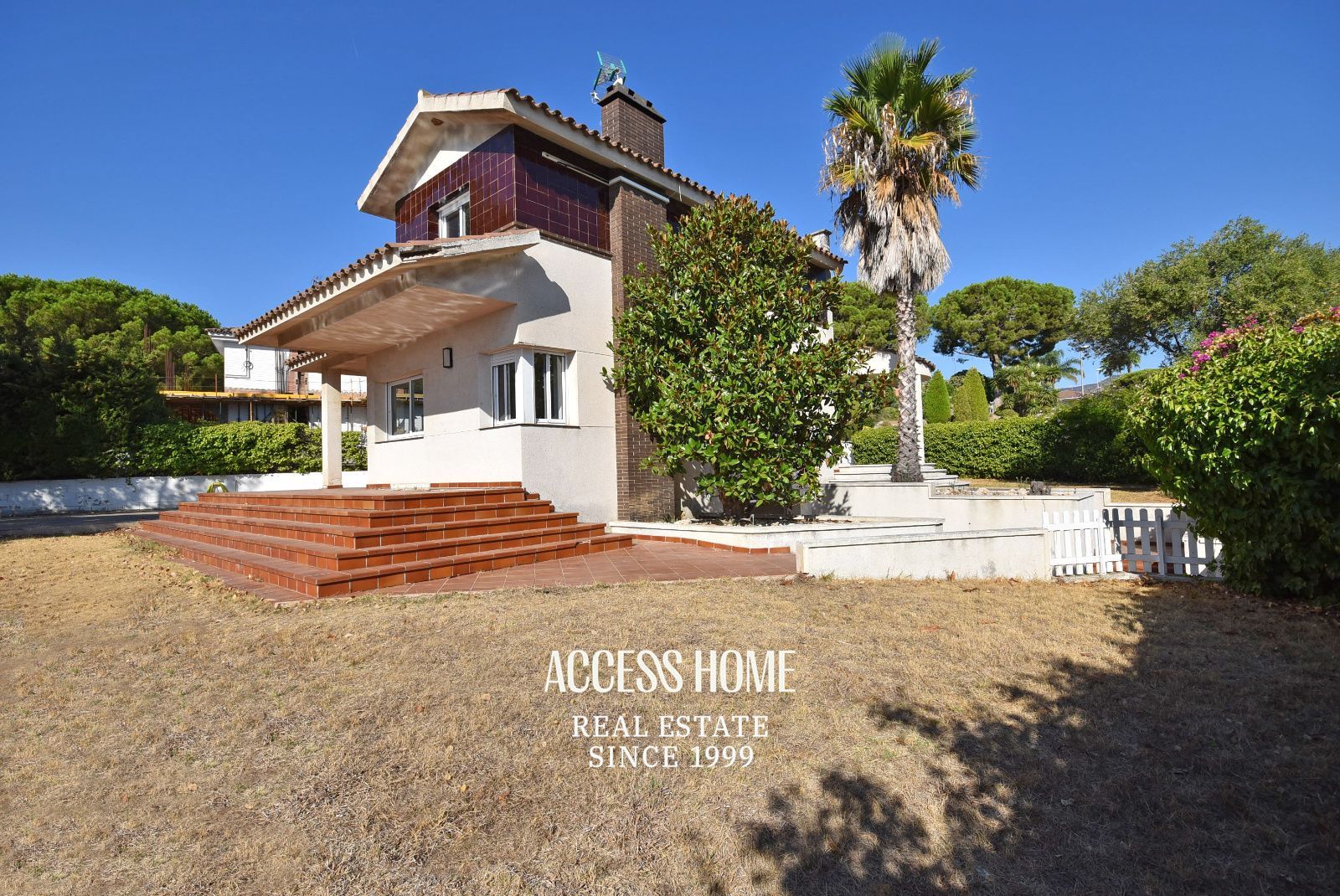 Villa con piscina y vistas al mar en Can Teixidó, Alella - Foto 2