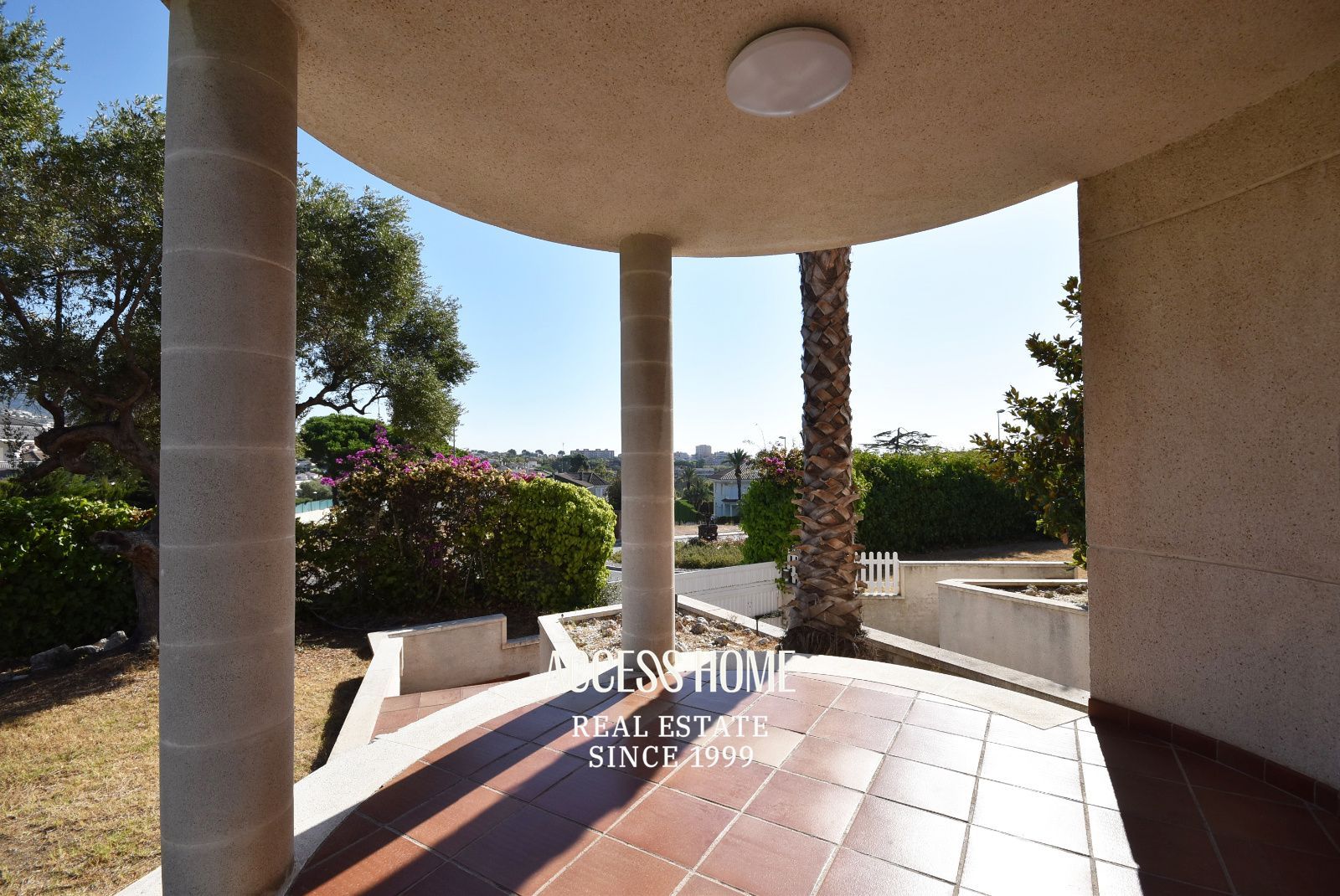 Villa con piscina y vistas al mar en Can Teixidó, Alella - Foto 12