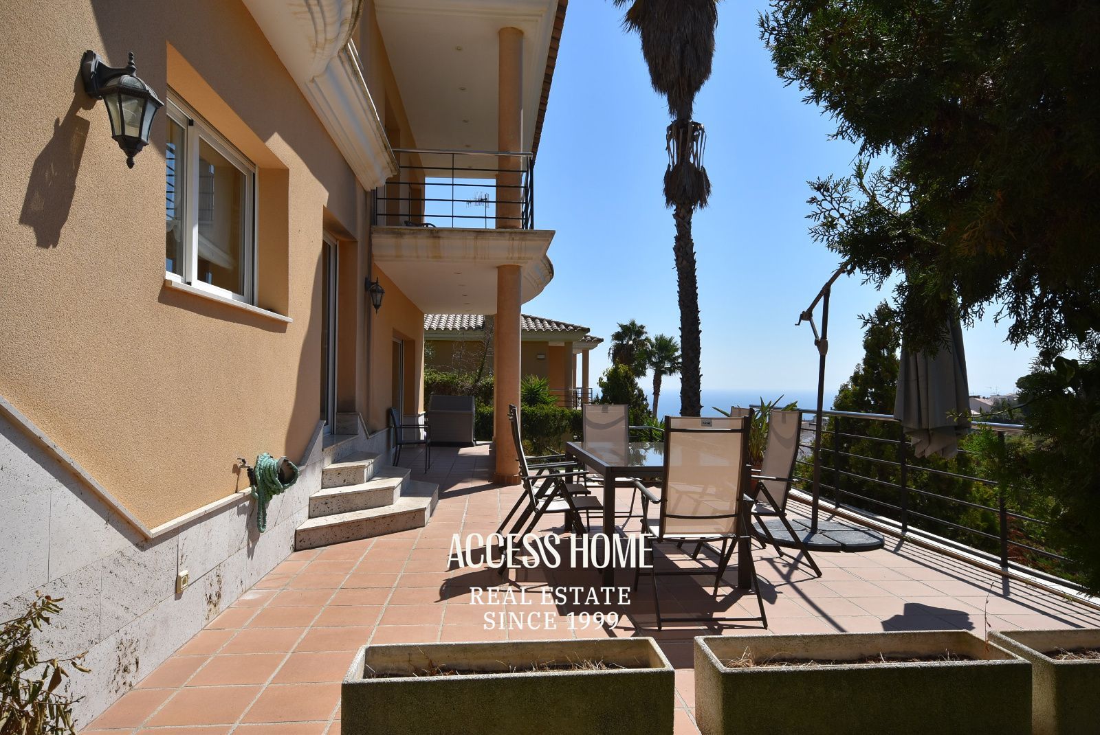 Vivienda unifamiliar con vistas al mar, terrazas y jardín en Premià de Dalt - Foto 39