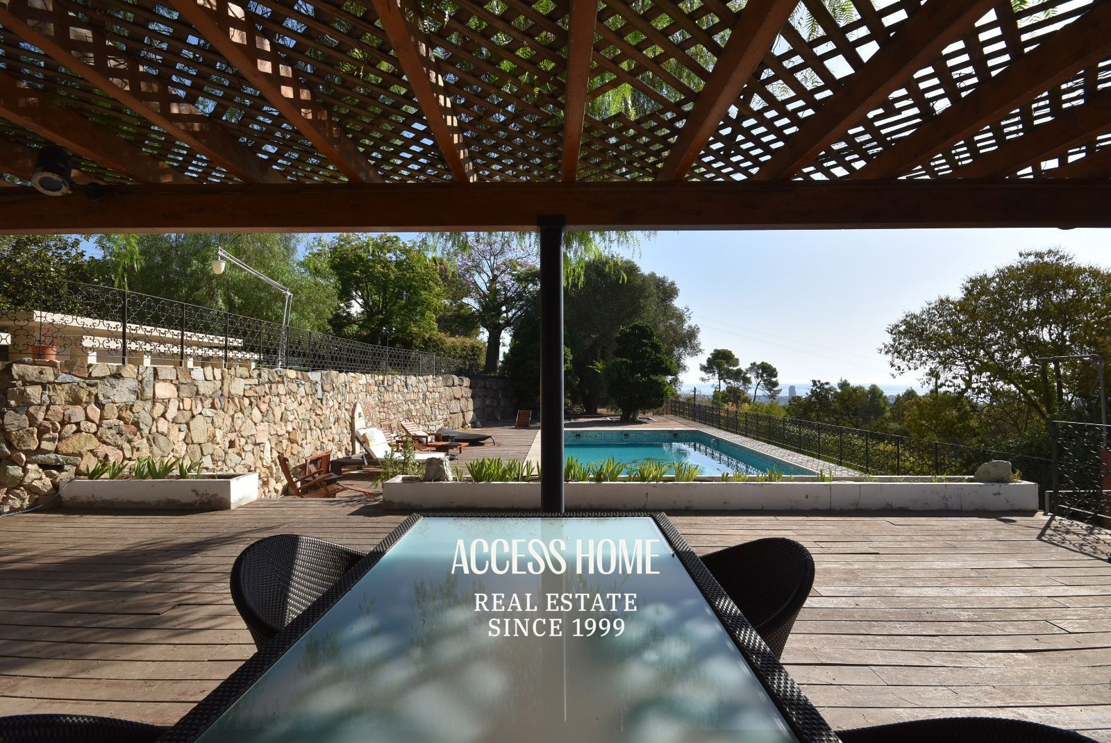 Masía del siglo XIX con amplios jardines y vistas al mediterráneo  en Cabrera de Mar - Foto 8