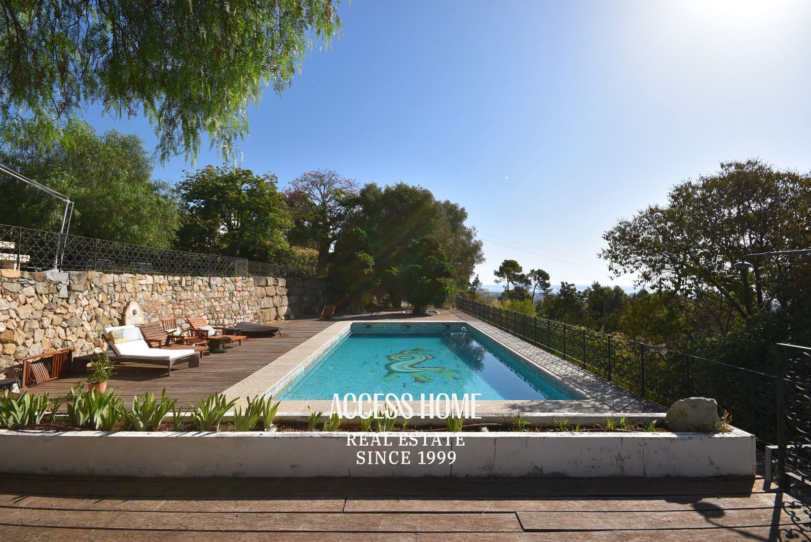 Masía del siglo XIX con amplios jardines y vistas al mediterráneo  en Cabrera de Mar - Foto 9