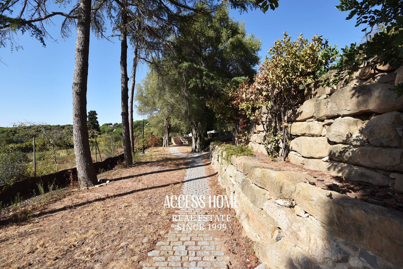 Masía del siglo XIX con amplios jardines y vistas al mediterráneo  en Cabrera de Mar - Foto 16