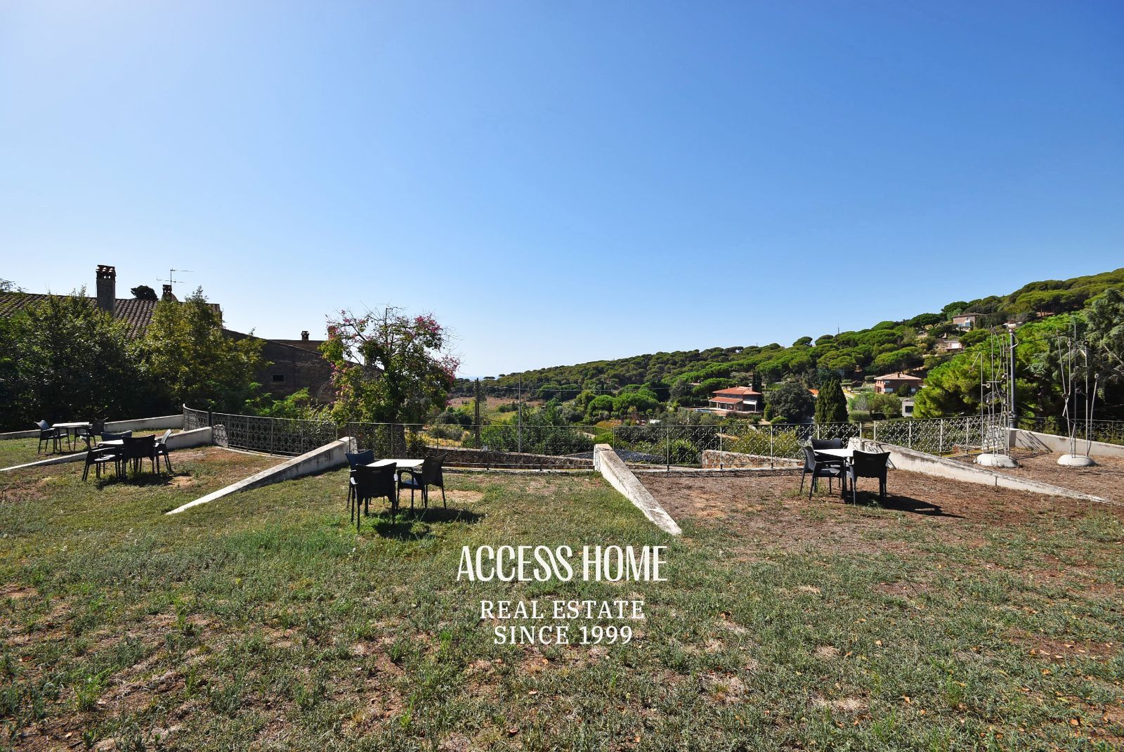 Masía del siglo XIX con amplios jardines y vistas al mediterráneo  en Cabrera de Mar - Foto 80