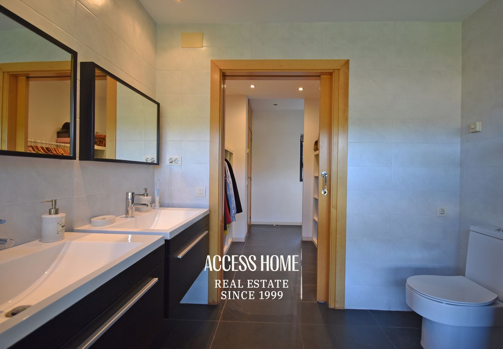 Exclusiva casa a la venta en Cabrils con piscina y vistas panorámicas - Foto 25