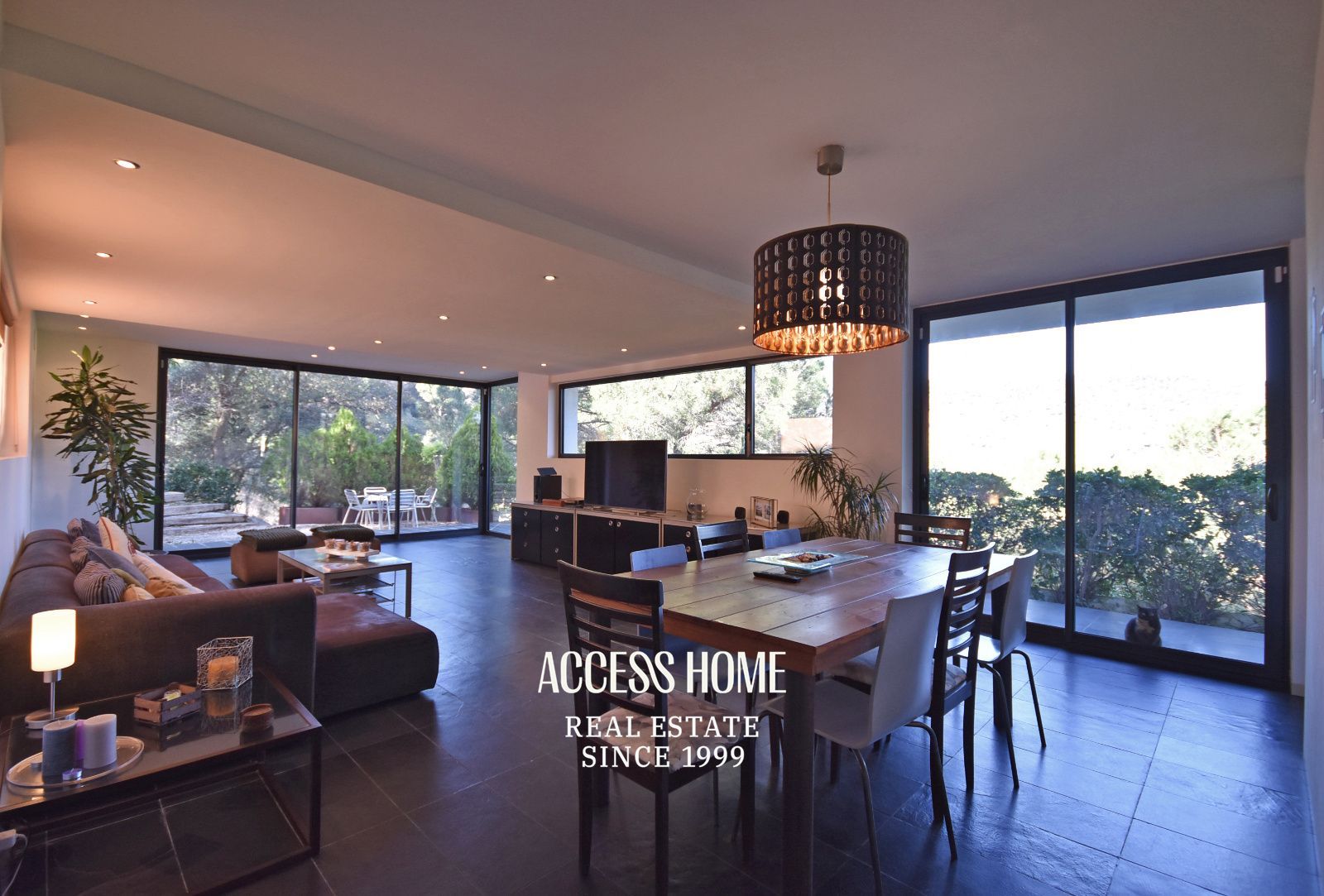 Exclusiva casa a la venta en Cabrils con piscina y vistas panorámicas - Foto 10