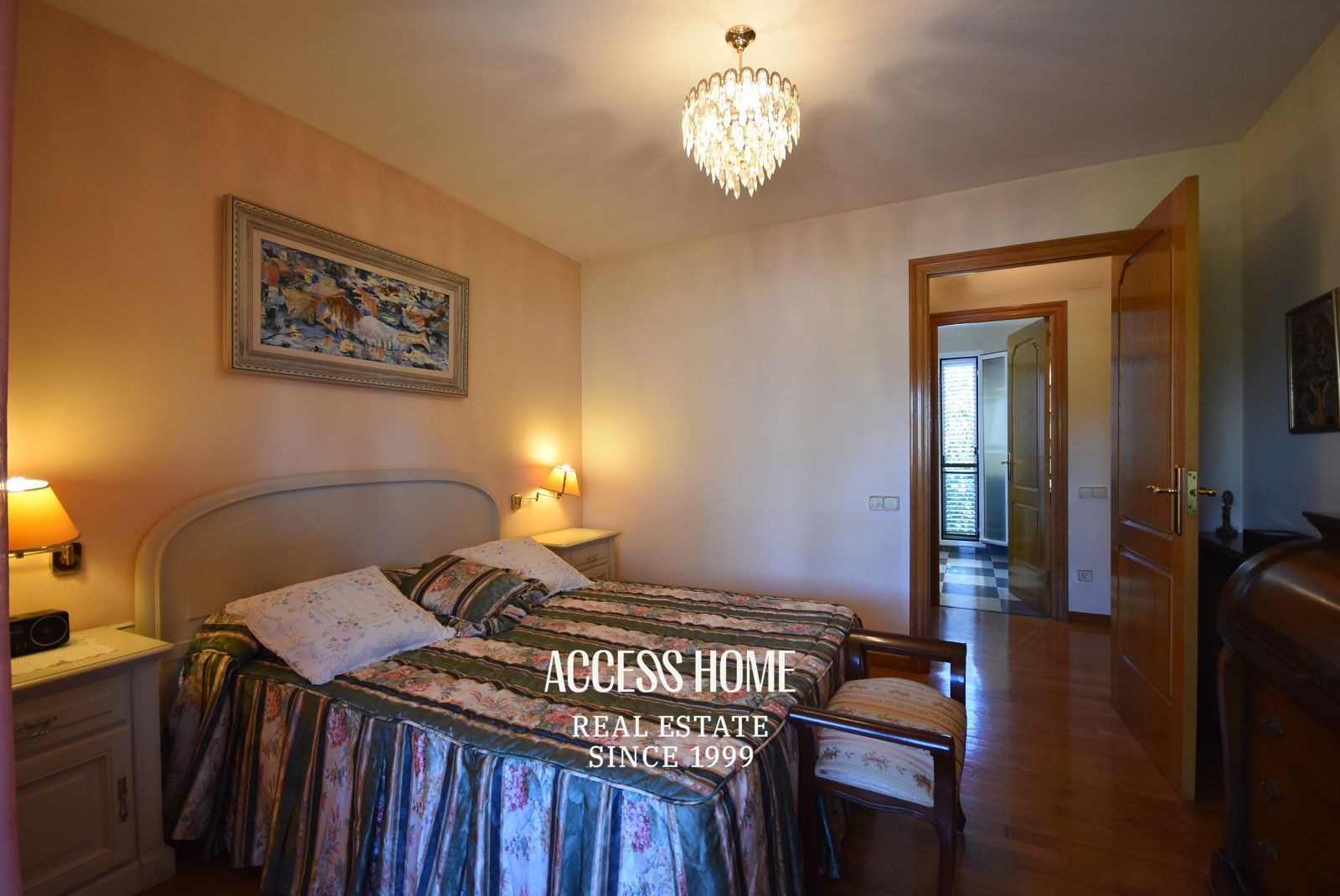 Exclusiva casa con piscina y terrazas con vistas a mar y montaña en El Masnou - Foto 24
