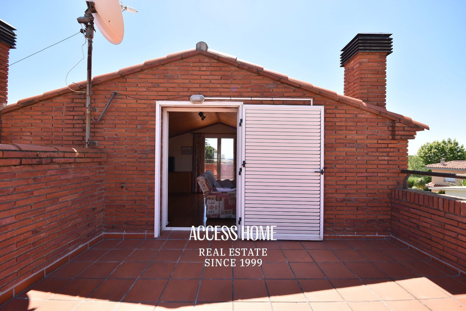 Exclusiva casa con piscina y terrazas con vistas a mar y montaña en El Masnou - Foto 38