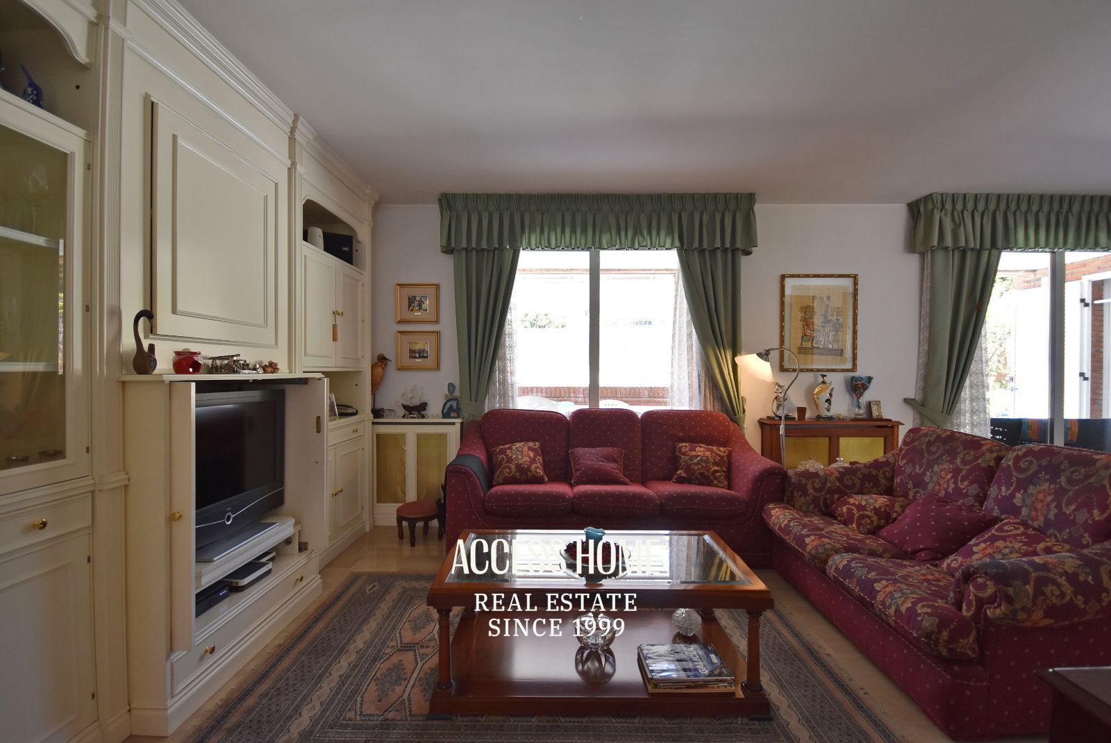 Exclusiva casa con piscina y terrazas con vistas a mar y montaña en El Masnou - Foto 9