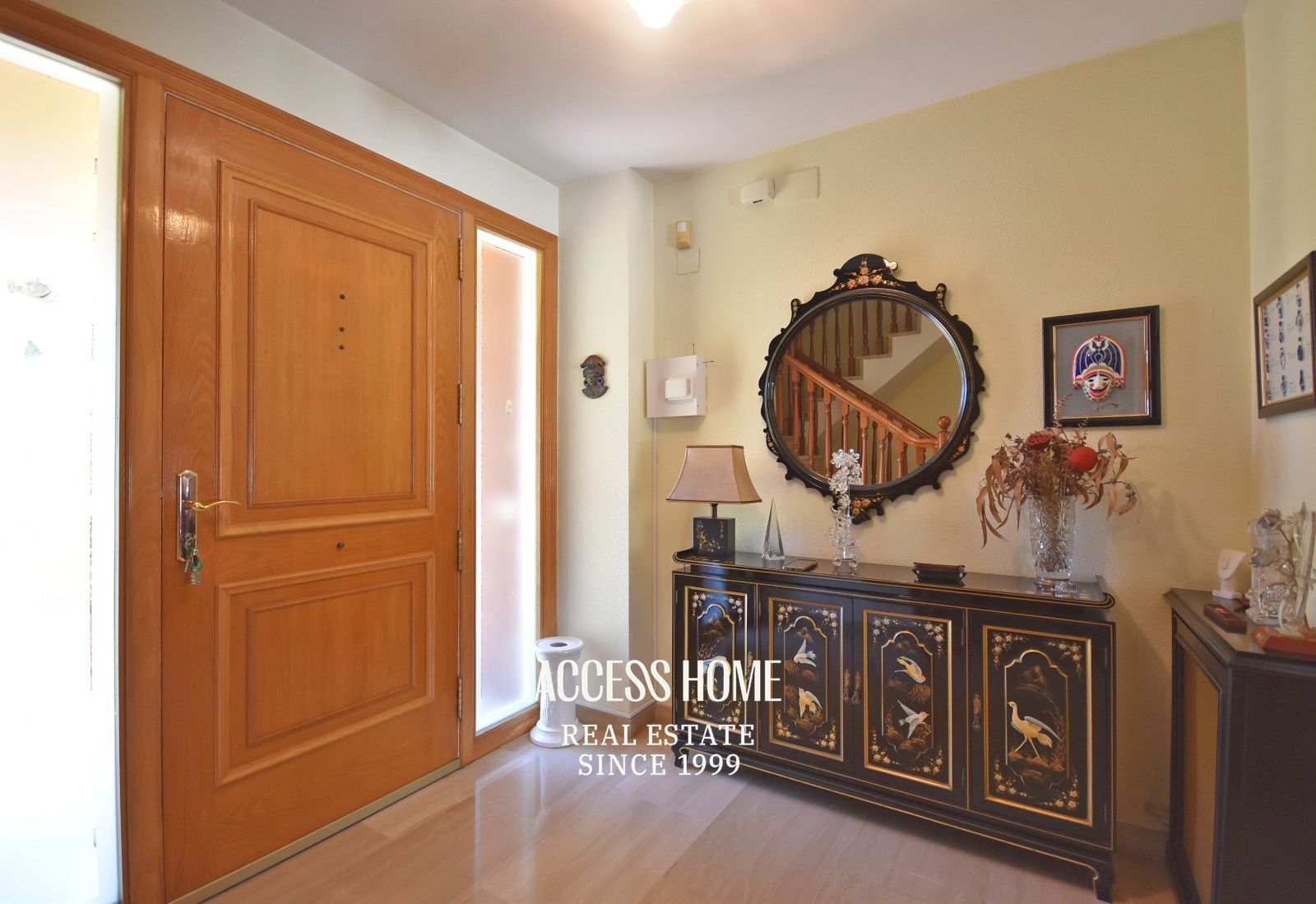Exclusiva casa con piscina y terrazas con vistas a mar y montaña en El Masnou - Foto 3