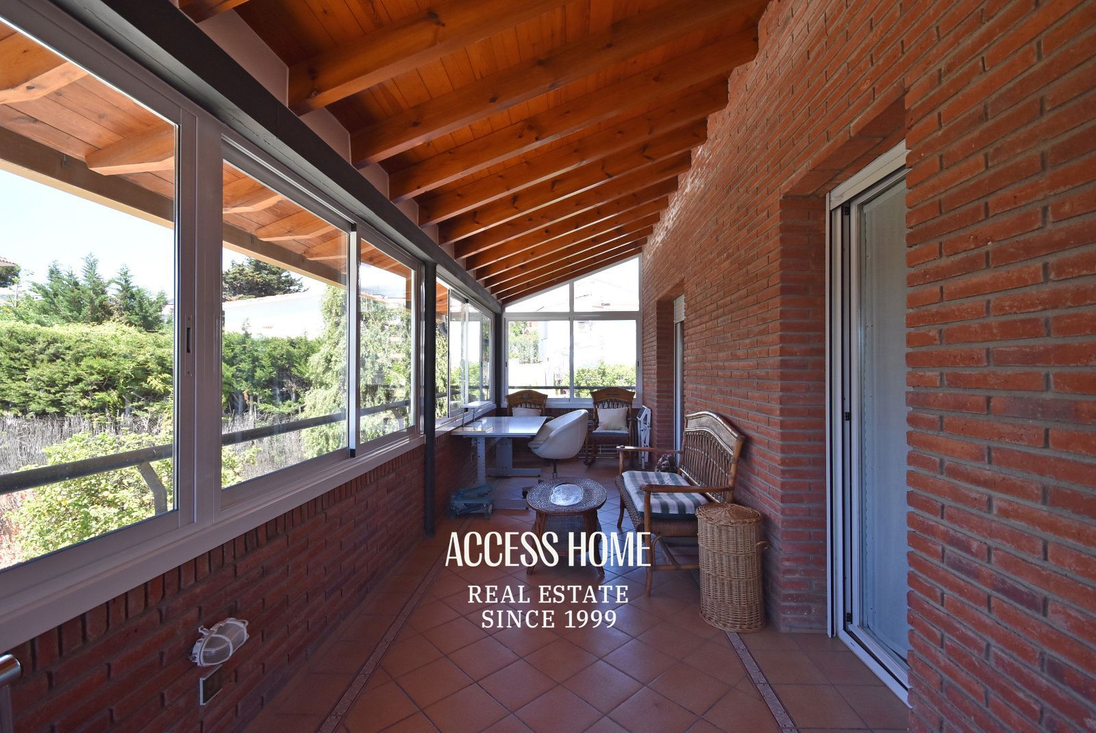 Exclusiva casa con piscina y terrazas con vistas a mar y montaña en El Masnou - Foto 48