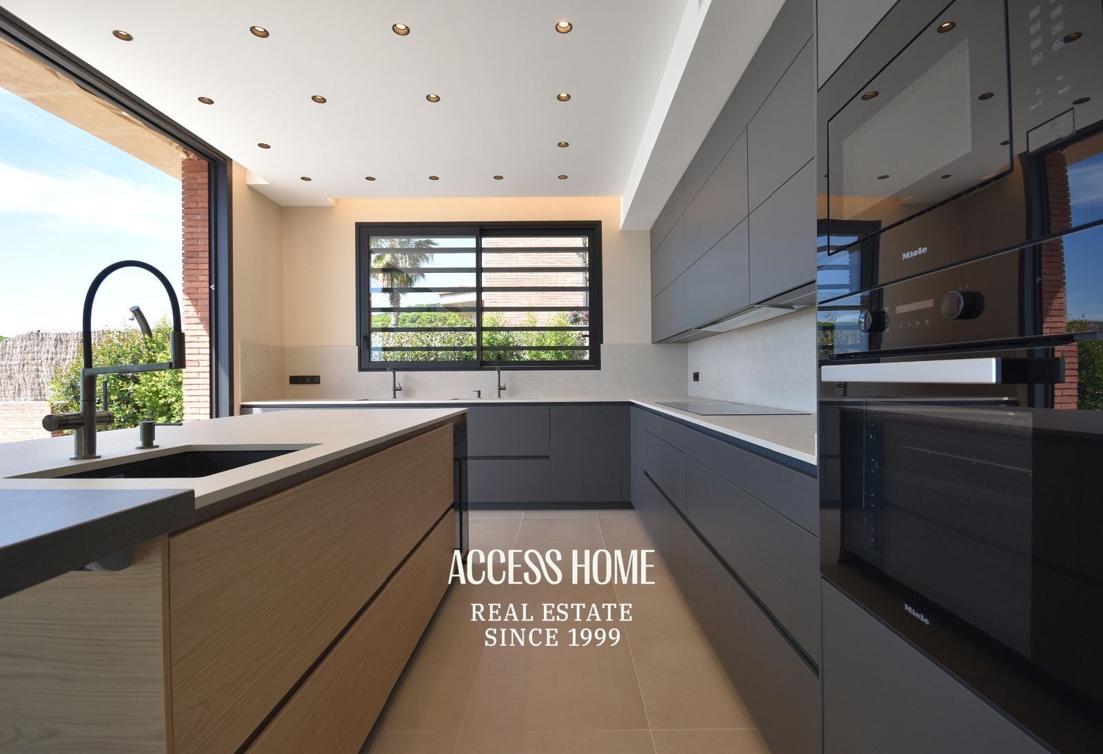 Casa de lujo de nueva construcción en venta en Sant Vicenç de Montalt con vistas al mar - Foto 14