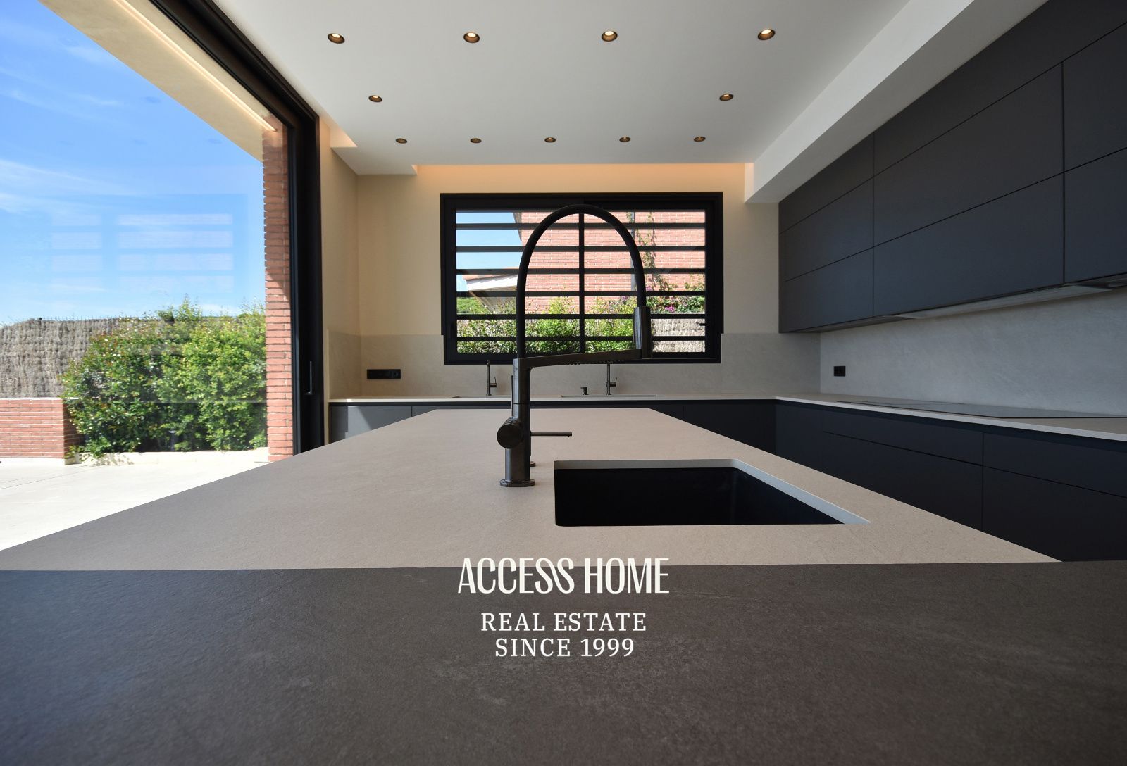 Casa de lujo de nueva construcción en venta en Sant Vicenç de Montalt con vistas al mar - Foto 10