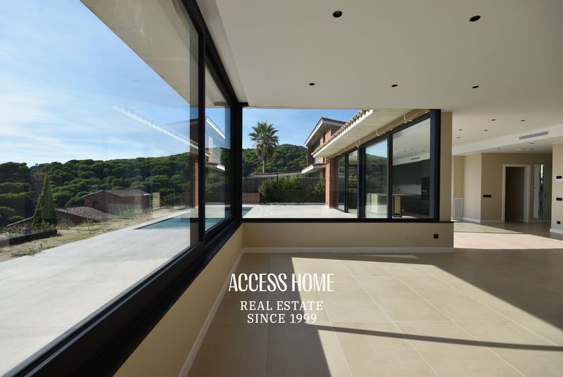 Chalet Independiente en venta Sant Vicenç de Montalt, Barcelona. Ref: 5048. Access Home 