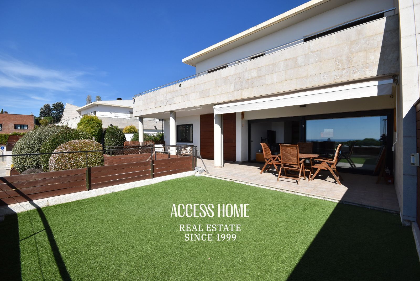 Casa a tres vientos en venta en Can Quirze, Mataró, con jardín y vistas al mar - Foto 3