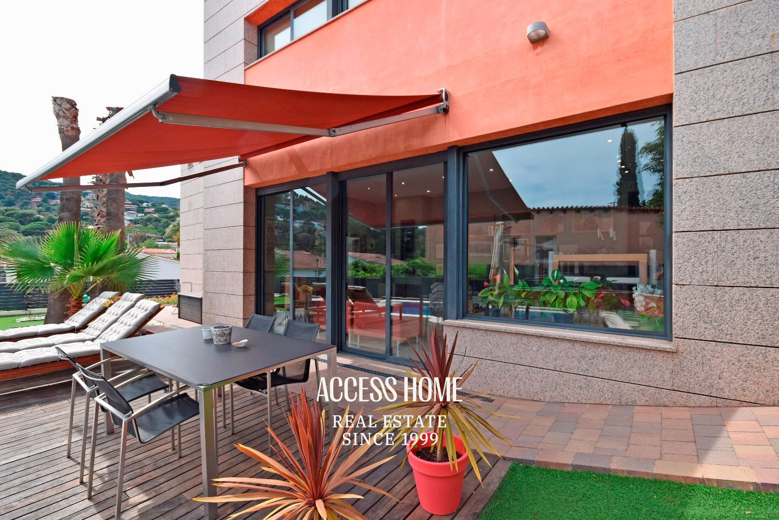 Terraza - Casa en venta en Cabrils con piscina privada y apartamento independiente