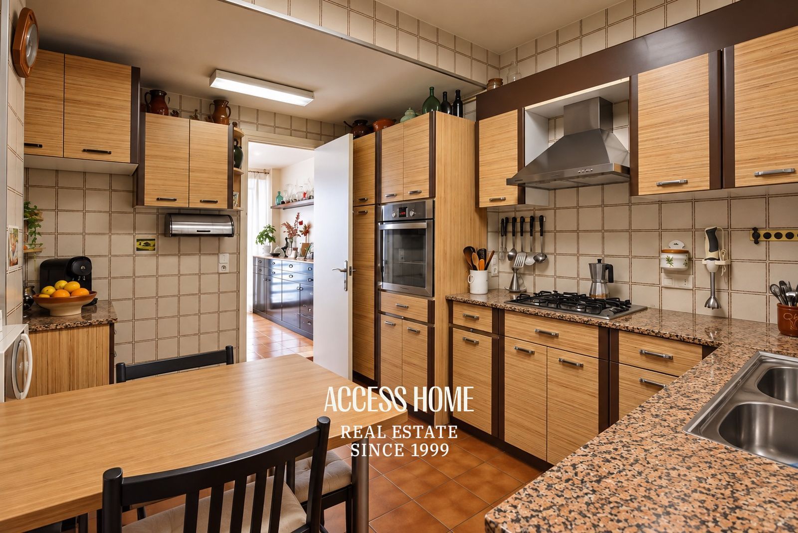 Piso  en venta de 120 m² útiles con 4 habitaciones, balcón, parking y trastero en Barcelona - Foto 3