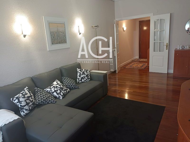 Flat for rent Bilbao, Vizcaya. Ref: 1208. ACH & INTERNATIONAL REALTY