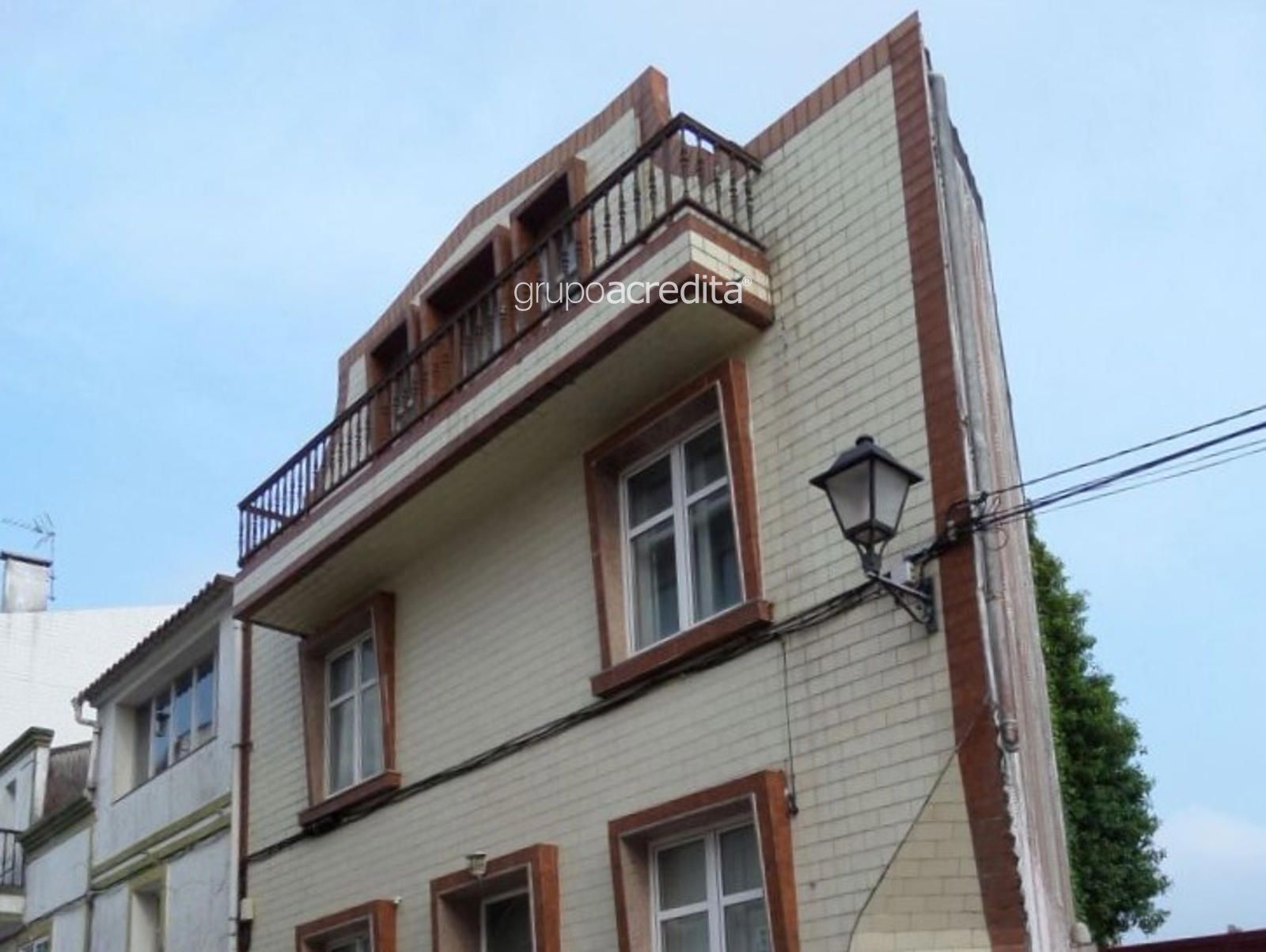 Casa en venta Ribeira, A Coruña. Ref: 5306. Grupo Acredita