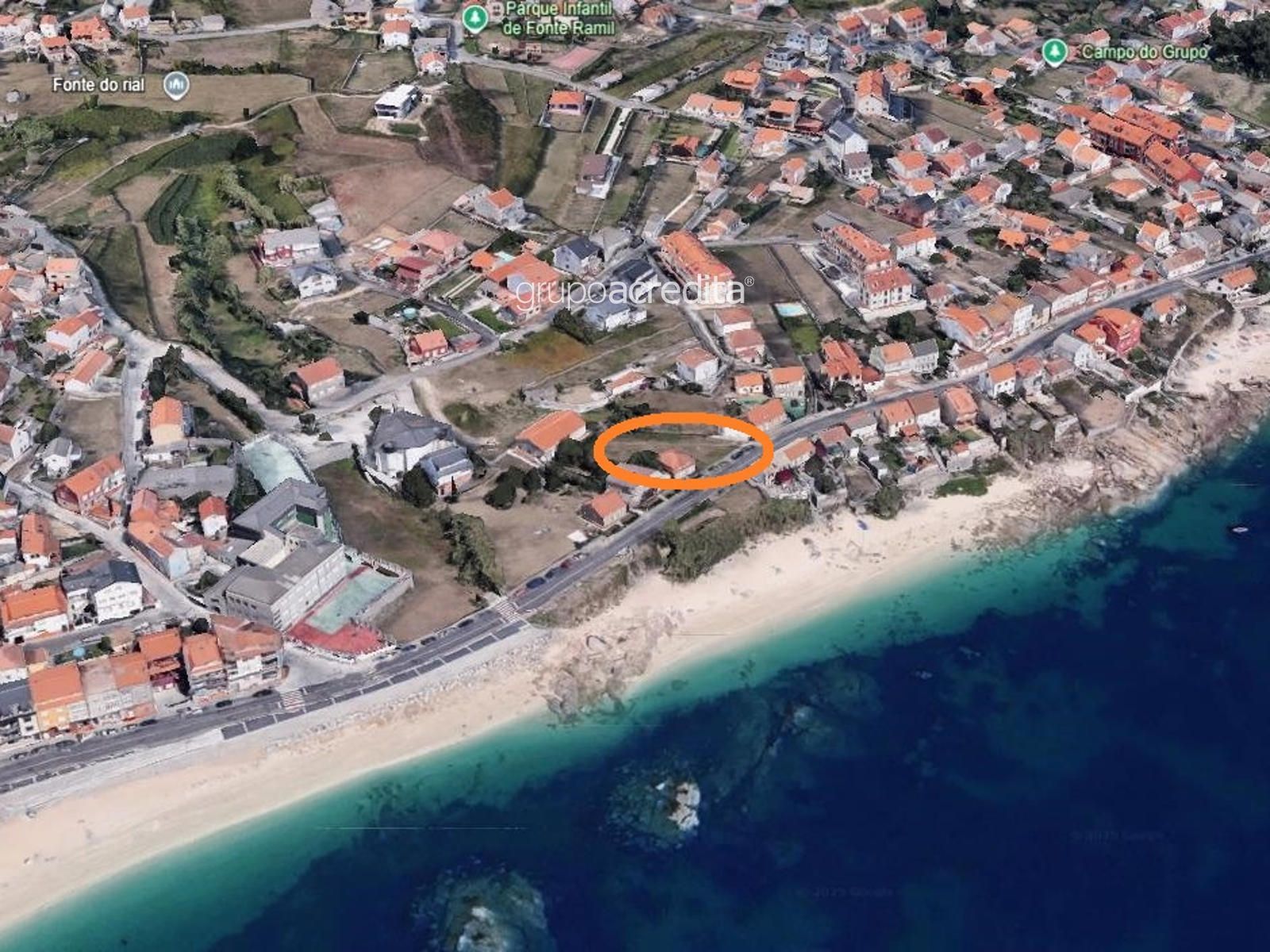 Casa en venta Ribeira, A Coruña. Ref: 5307. Grupo Acredita