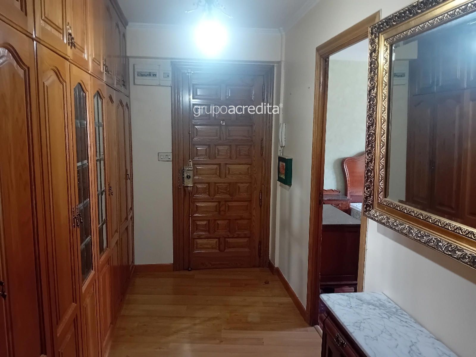 Piso de cuatro dormitorios en el centro de Santiago - Foto 8