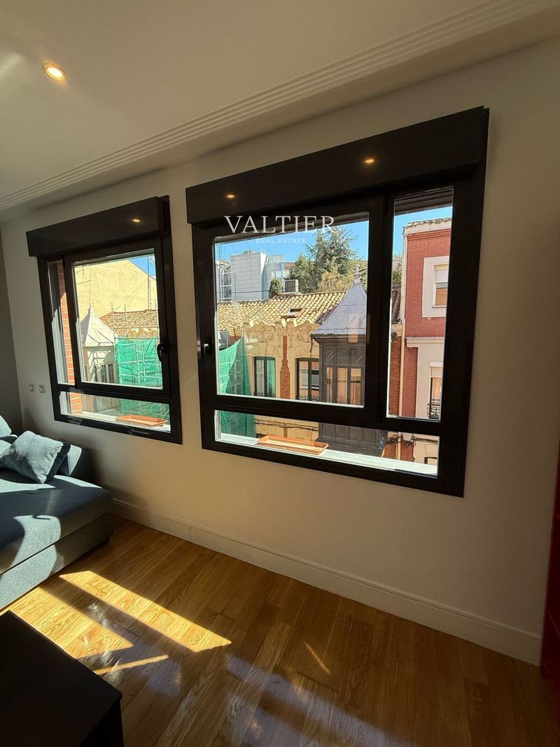 Ático en alquiler Madrid. Ref: 2184. Valtier Real Estate