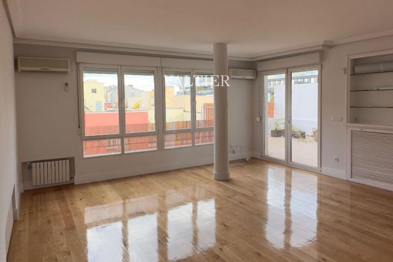 Ático en alquiler Madrid. Ref: 2234. VALTIER | Real Estate