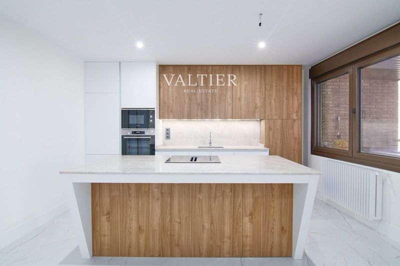 Piso en venta Madrid. Ref: 2568. Valtier Real Estate