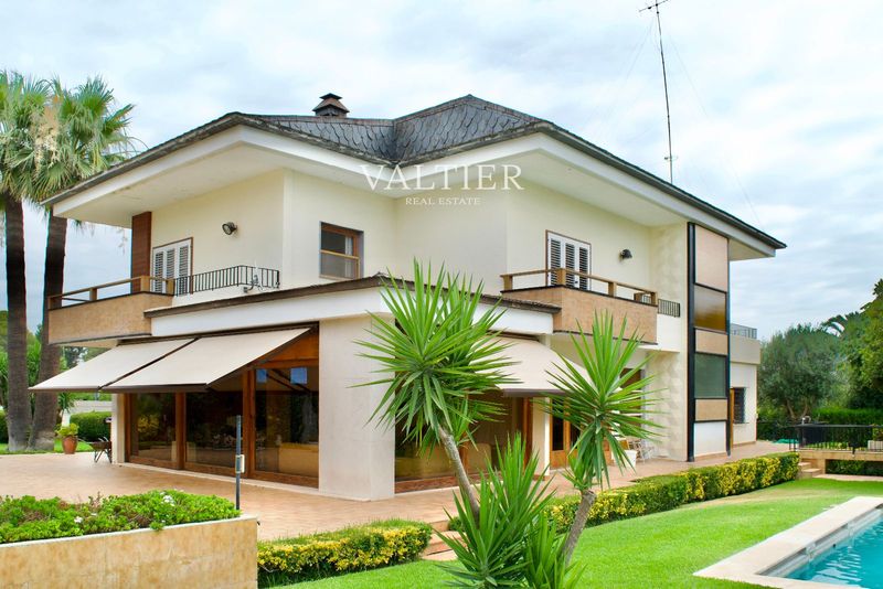 Chalet Independiente en venta L