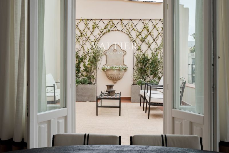 Ático en venta Madrid. Ref: 2682. Valtier Real Estate