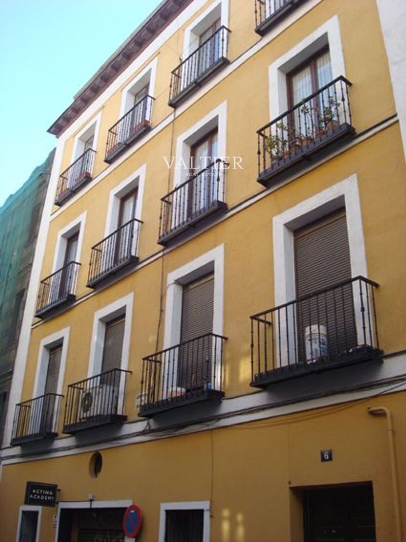 Ático en alquiler Madrid. Ref: 3218. Valtier Real Estate